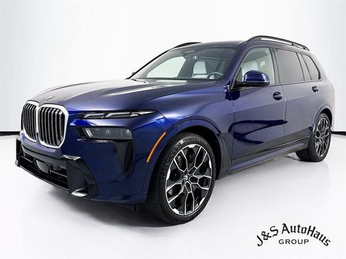 2023 BMW X7 xDrive40i
