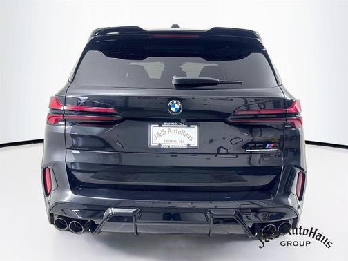 Black Sapphire Metallic 2024 BMW X5 M Competition