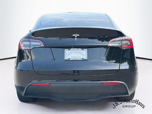 Black 2021 Tesla Model Y Long Range