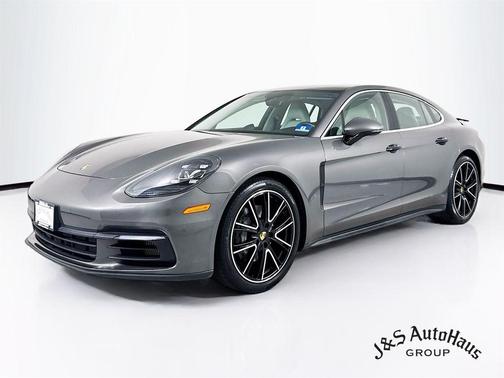 2018 Porsche Panamera 4S