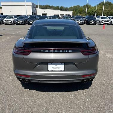 2018 Porsche Panamera 4S