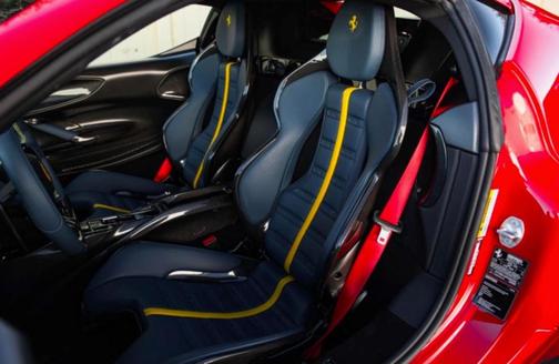 2023 Ferrari SF90 Stradale Base