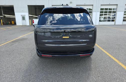 2023 Land Rover Range Rover P400 SE