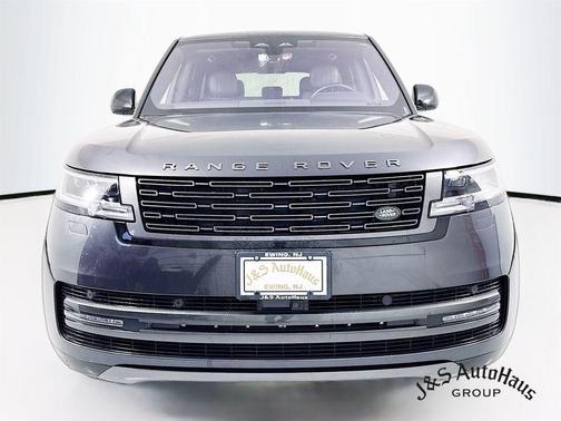2023 Land Rover Range Rover P400 SE