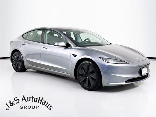 2025 Tesla Model 3 Long Range