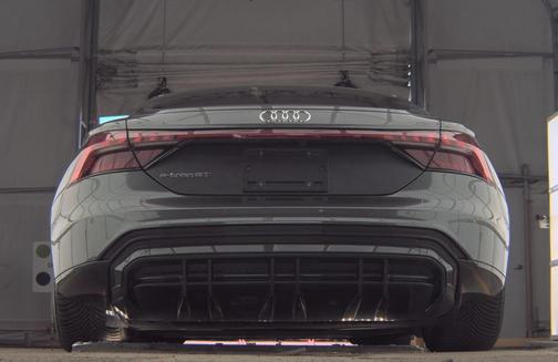 2022 Audi e-tron GT Premium Plus