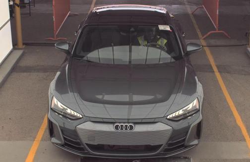 2022 Audi e-tron GT Premium Plus