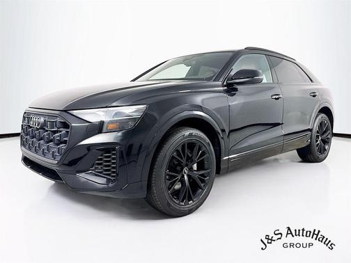 2024 Audi Q8 55 Premium