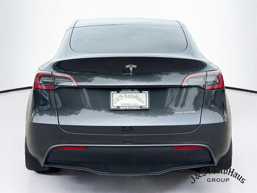 Black 2024 Tesla Model Y Long Range