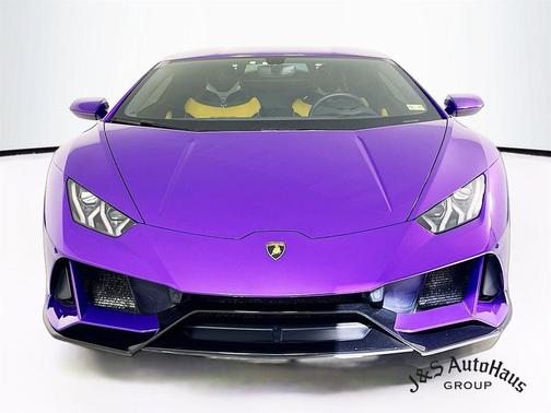 2022 Lamborghini Huracan EVO Base
