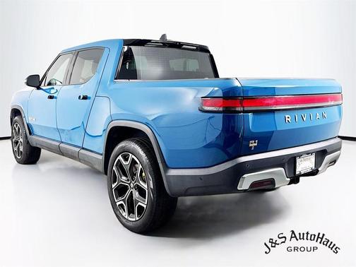 2023 Rivian R1T Adventure Quad Motor Large Pack