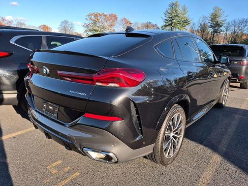 2023 BMW X6 xDrive40i