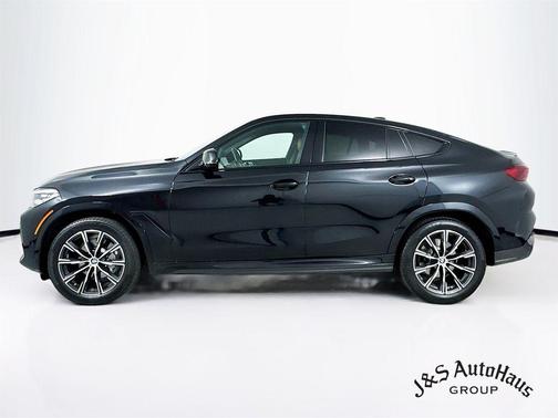2023 BMW X6 xDrive40i