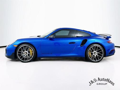 2017 Porsche 911 Turbo S