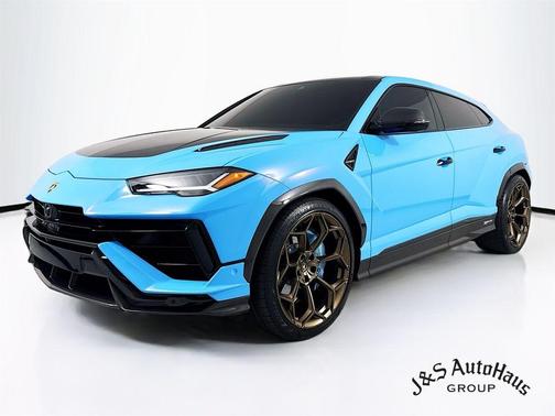 2023 Lamborghini Urus Performante