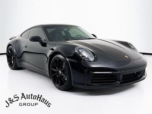 2021 Porsche 911 Carrera