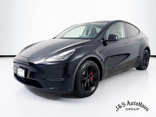 2020 Tesla Model Y Long Range
