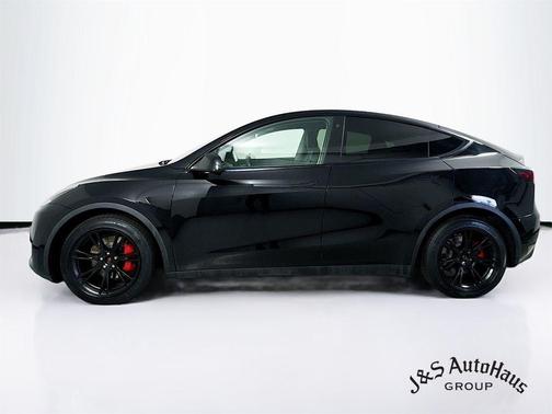 2020 Tesla Model Y Long Range