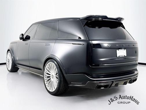 2024 Land Rover Range Rover P530 SE