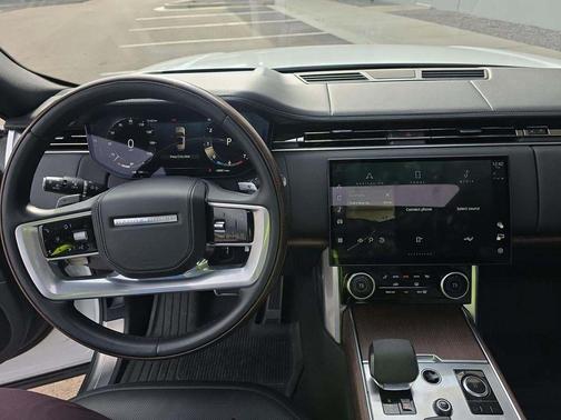 2023 Land Rover Range Rover P400 SE