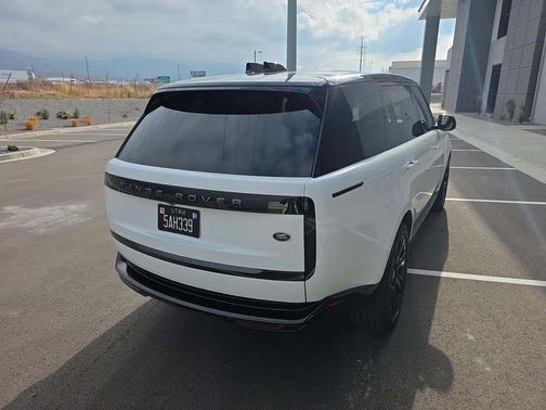 2023 Land Rover Range Rover P400 SE