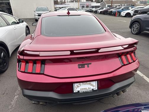 2025 Ford Mustang GT Premium