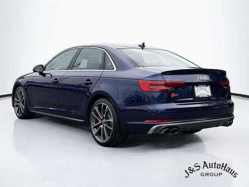 Navarra Blue Metallic 2018 Audi S4 3.0T Prestige