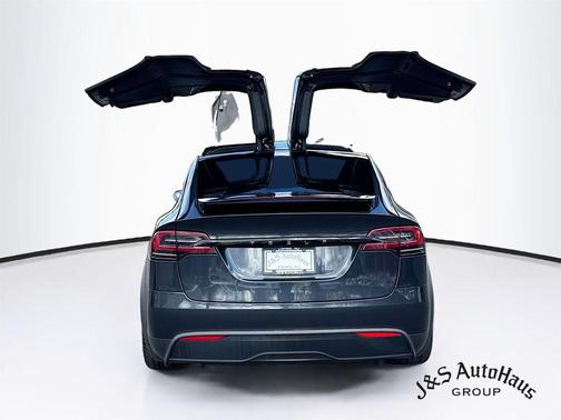 2024 Tesla Model X Base