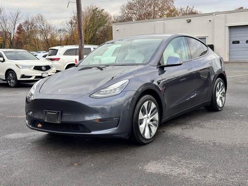 2020 Tesla Model Y Long Range