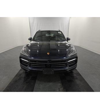 2022 Porsche Cayenne S Platinum Edition
