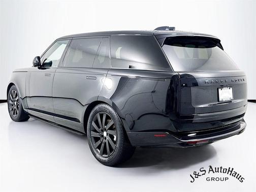 2024 Land Rover Range Rover P400 SE