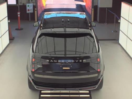 2024 Land Rover Range Rover P400 SE