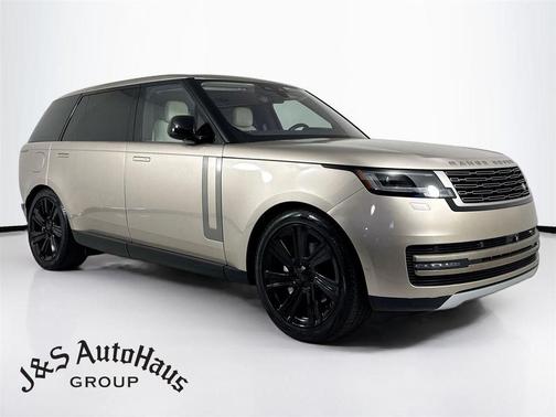Batumi Gold 2022 Land Rover Range Rover P400 SE