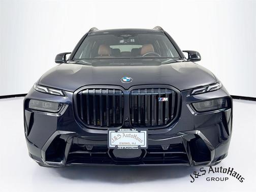 Carbon Black Metallic 2025 BMW X7 M60i