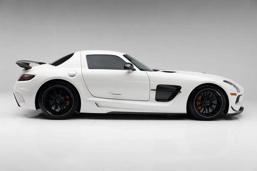 2014 Mercedes-Benz SLS AMG Black Series Base