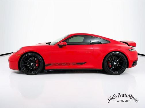 2020 Porsche 911 Carrera 4S