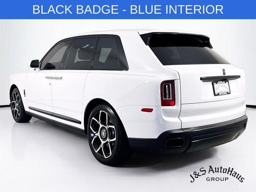 2023 Rolls-Royce Cullinan Black Badge