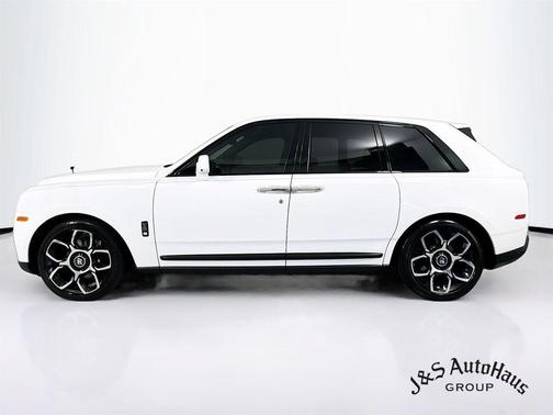 2023 Rolls-Royce Cullinan Black Badge
