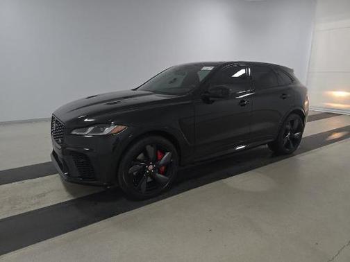 2022 Jaguar F-PACE SVR