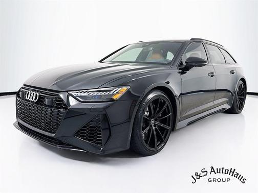Mythos Black Metallic 2025 Audi RS 6 Avant 4.0T