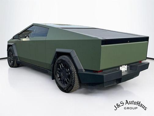 Stainless Steel 2024 Tesla Cybertruck Base