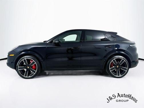 2021 Porsche Cayenne Turbo Coupe AWD