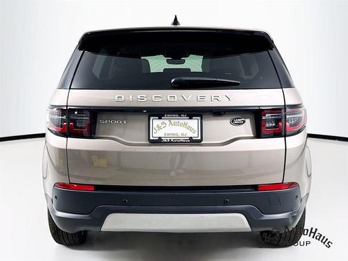 2022 Land Rover Discovery Sport S