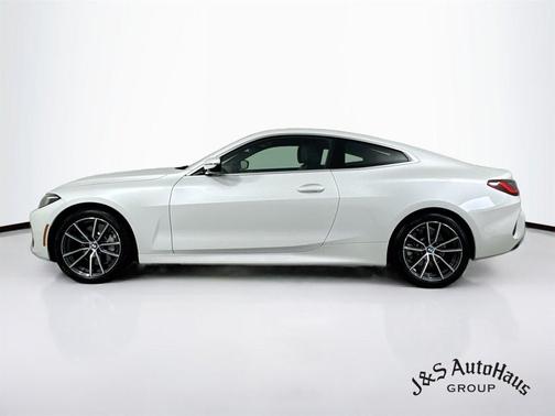 White Metallic 2026 BMW 430 i xDrive