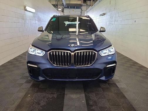 2023 BMW X5 M50i