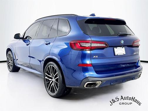 2023 BMW X5 M50i