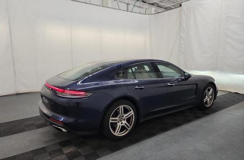 2021 Porsche Panamera 4