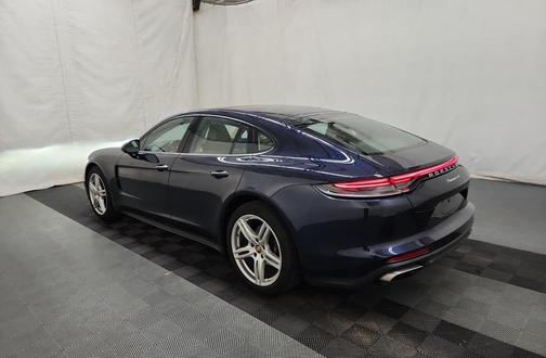 2021 Porsche Panamera 4