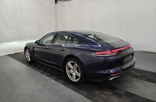 2021 Porsche Panamera 4