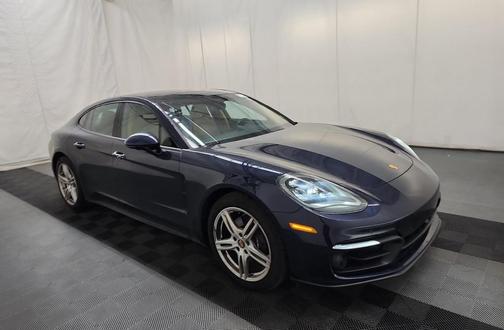 2021 Porsche Panamera 4